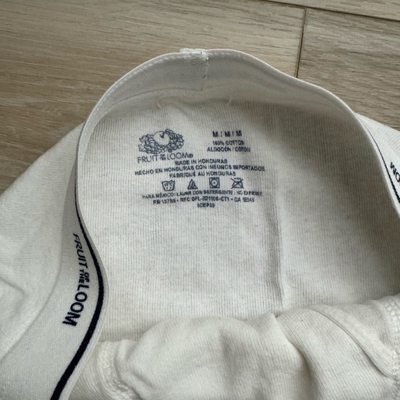 Fruit of the Loom Briefs (tighty whities) - Picture 2 of 2